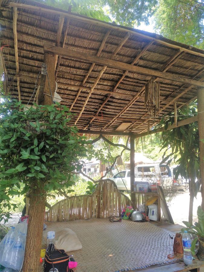 Easy Huts Otel Ko Lanta Dış mekan fotoğraf