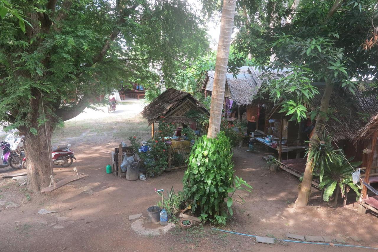 Easy Huts Otel Ko Lanta Dış mekan fotoğraf